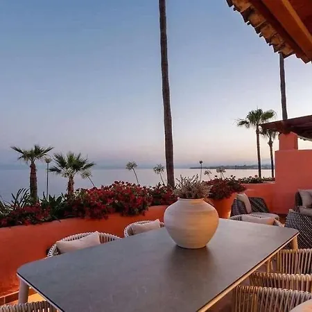 Apartment Fantastic With Ocean Views *