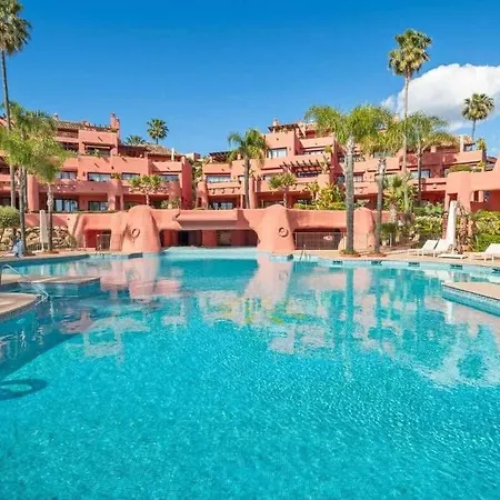 Fantastic With Ocean Views Apartment Estepona